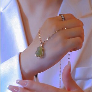 钛钢项链 新中式大肚弥勒佛公吊坠项链秋冬百搭配饰毛衣链锁骨链 - Image 3